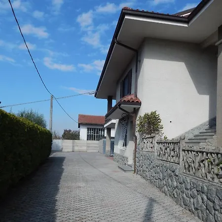 Amo' Le Langhe Panzió Narzole